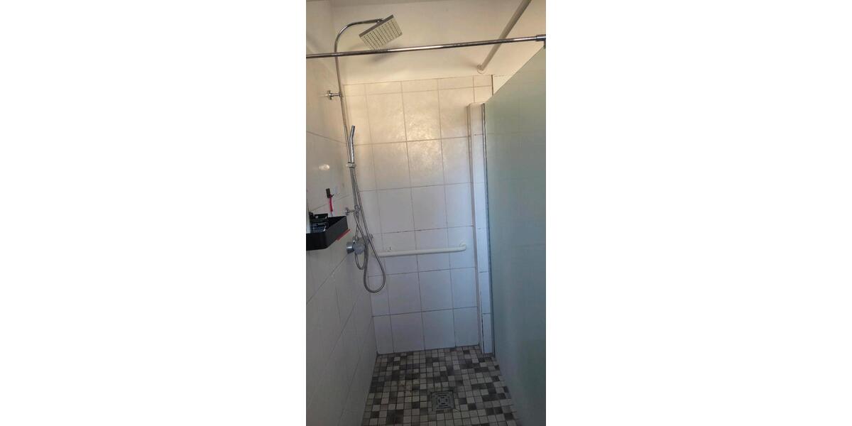 Erdgeschoßwohnung Vlotho - 6 Zimmer, 150 m&sup2;, 900&euro; | Angebot:25857640