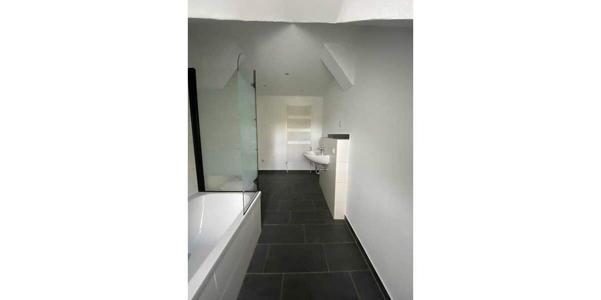 Etagenwohnung Frankenberg Frankenberg - 3 Zimmer, 56 m&sup2;, 310&euro; | Angebot:24529970