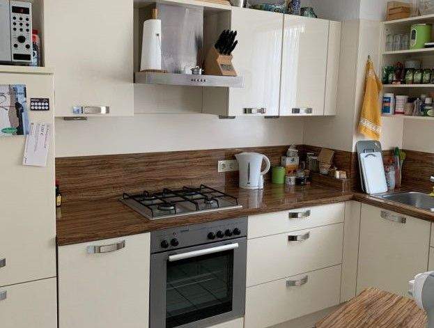 Dachgeschosswohnung mit Blick ins Grüne auf dem Höchsten 2 zimmer