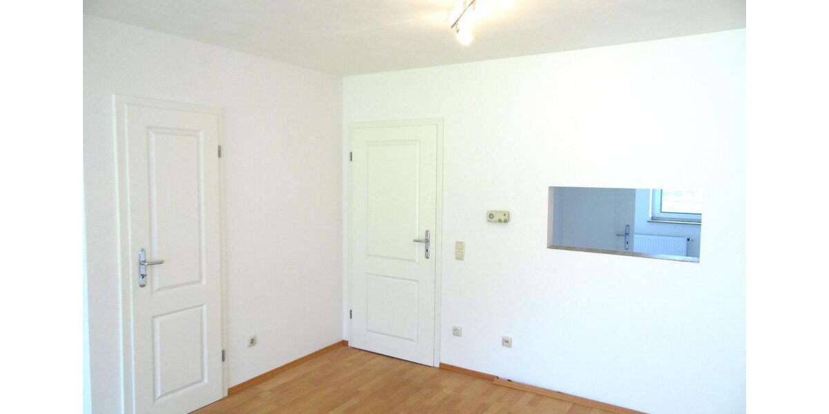 Reihenhaus Heinsberg - 4 Zimmer, 120 m&sup2;, 1.250&euro; | Angebot:24495998