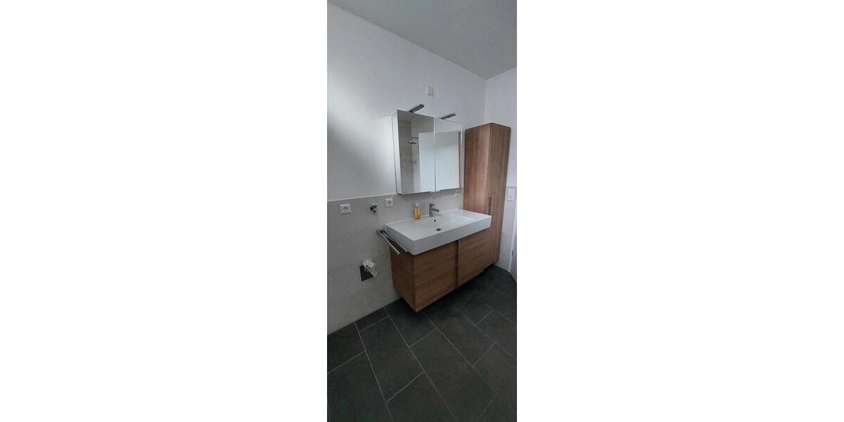 Erdgeschoßwohnung Biberach an der Riß - 3.5 Zimmer, 92 m&sup2;, 1.150&euro; | Angebot:26373774