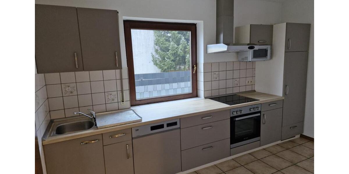 Hochparterre Speicher - 3 Zimmer, 80 m&sup2;, 560&euro; | Angebot:25149215