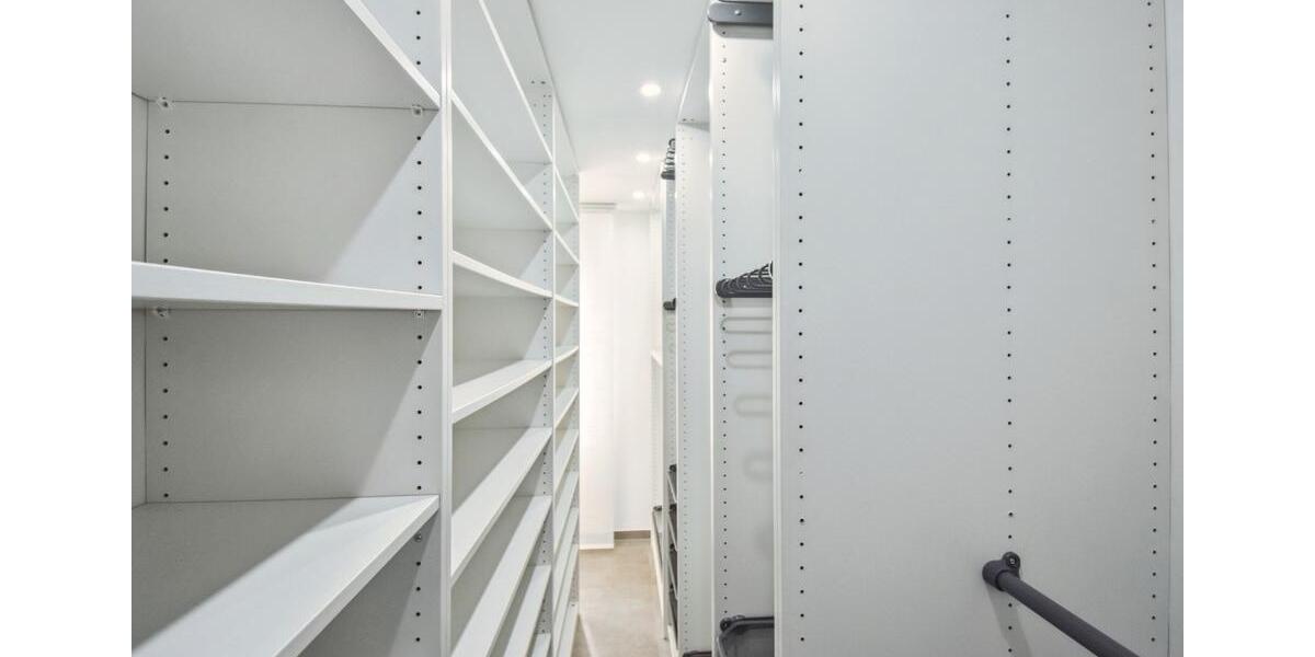 Etagenwohnung Leonberg - 4 Zimmer, 86 m&sup2;, 1.490&euro; | Angebot:25979033