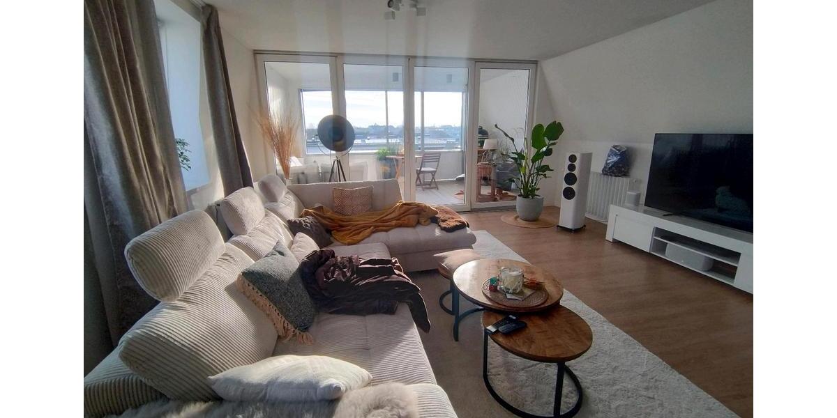 Dachgeschoßwohnung Hannover - 2 Zimmer, 71 m&sup2;, 1.200&euro; | Angebot:25256934