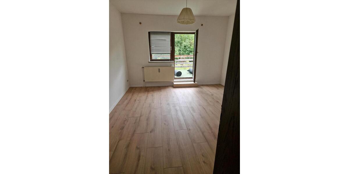 Frisch renovierte 3ZKB Wohnung in Treuchtlingen Möhren zimmer