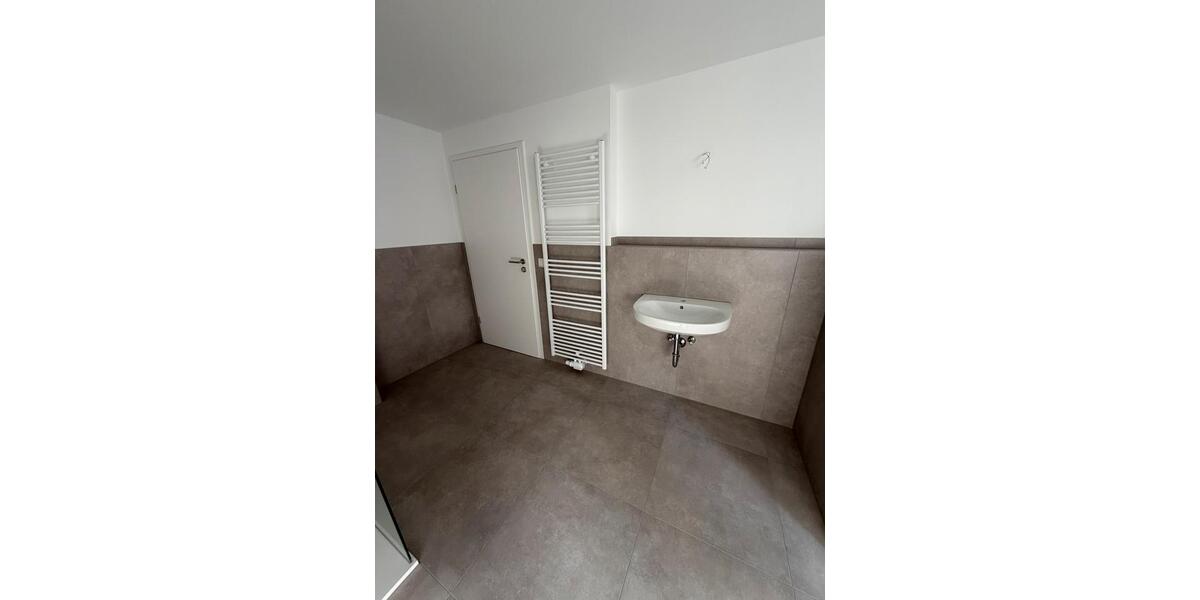Etagenwohnung Sonnenstein - 3 Zimmer, 123 m&sup2;, 1.090&euro; | Angebot:26511811