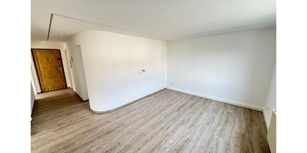 Etagenwohnung Görlitz Biesnitz - 3 Zimmer, 68 m&sup2;, 410&euro; | Angebot:26490346