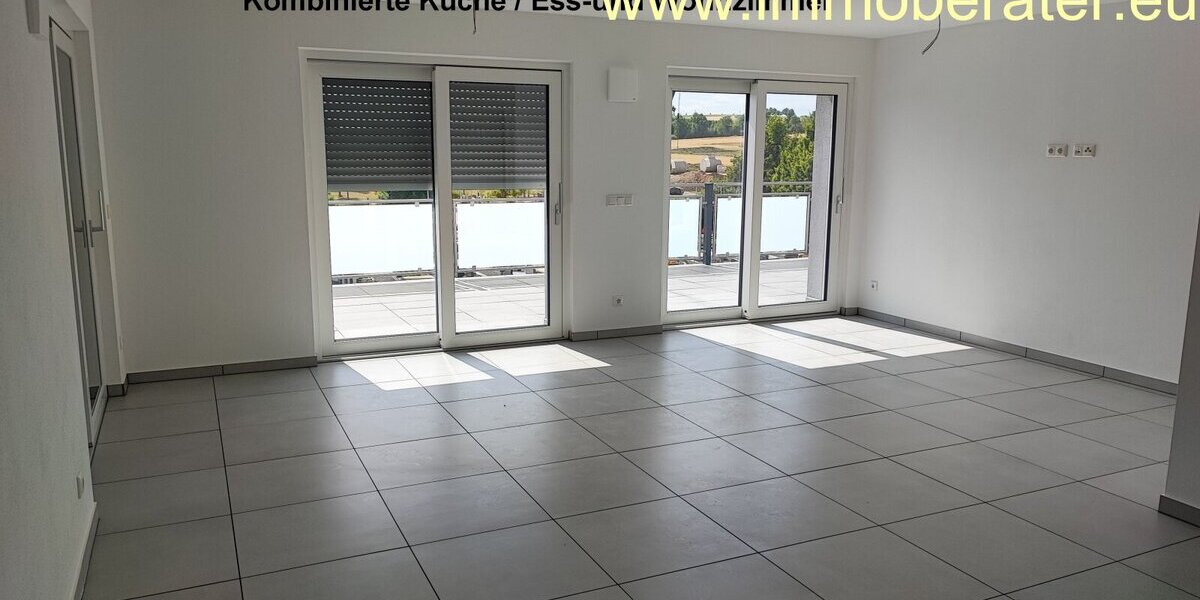 Repräsentative Penthouse-Whg 2-Zimmer - WFL 87 m² auch als Büro nutzbar TG-Stellplatz vorhanden Energiesparhaus . - Einfamilienhaus Kemnath | Angebot:24548861