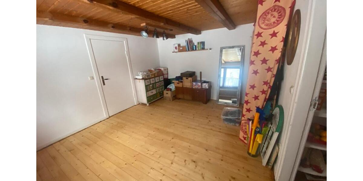 WG anzubieten 2 zimmer