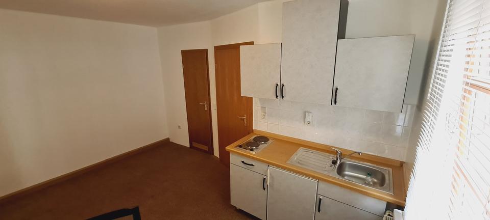 Erdgeschoßwohnung Stadtroda - 1 Zimmer, 30 m&sup2;, 250&euro; | Angebot:27628939