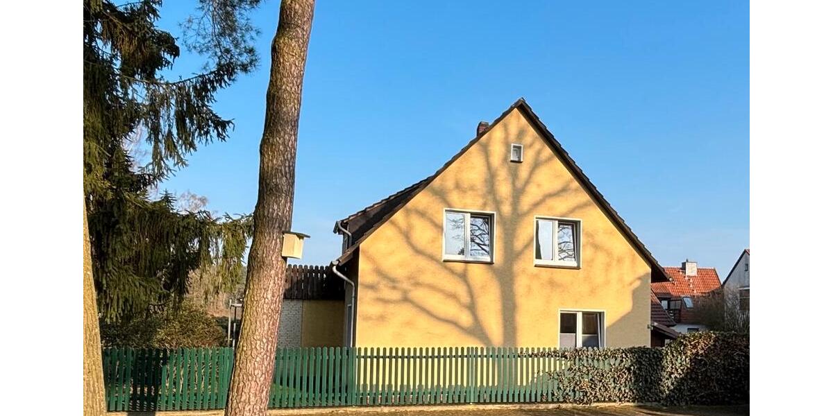 Großzügiges Einfamilienhaus mit Balkon in Poggenhagen 6 zimmer