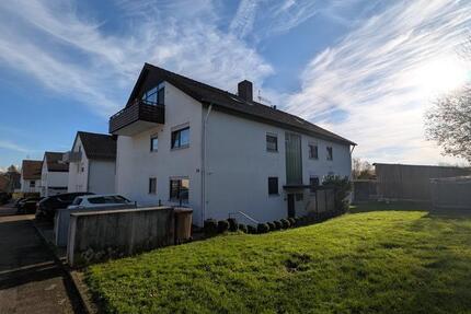 Möblierte 1-Zimmer Wohnung mit Balkon und Pkw-Stellplatz 1 zimmer