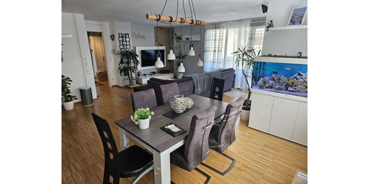 Etagenwohnung Filderstadt - 4 Zimmer, 100 m&sup2;, 1.300&euro; | Angebot:26973300