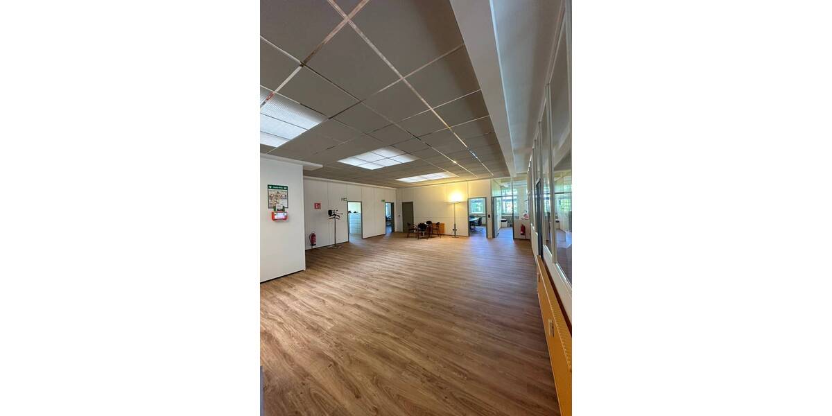 Gewerbeobjekt Oldenburg Etzhorn - 1 Zimmer, 295 m&sup2;, 2.490&euro; | Angebot:26627364
