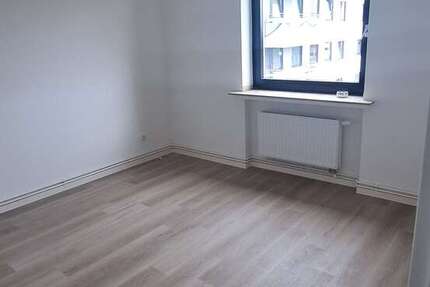 Wohnung Ratingen Tiefenbroich - 2 Zimmer, 40 m&sup2;, 477&euro; | Angebot:26799716