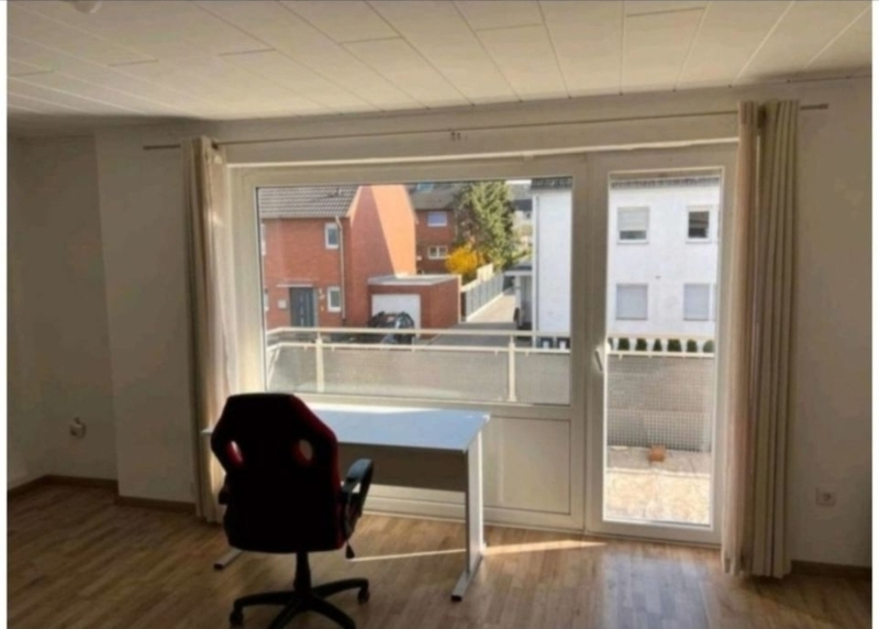 1 Zimmer mit Balkon - Uni Paderborn Nähe - Zimmer Paderborn | Angebot:27103326