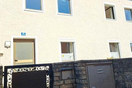 Wohnung Tann - 4 Zimmer, 85 m&sup2;, 750&euro; | Angebot:26337392