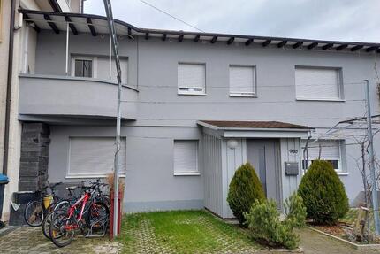 WG-Zimmer in Karlsruhe-Rintheim frei 1 zimmer