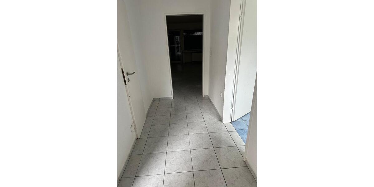 Erdgeschoßwohnung Hiddenhausen - 3 Zimmer, 78 m&sup2;, 560&euro; | Angebot:24740006