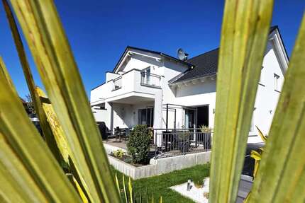 Haus Obertshausen - 4 Zimmer, 142 m&sup2;, 2.100&euro; | Angebot:26972515