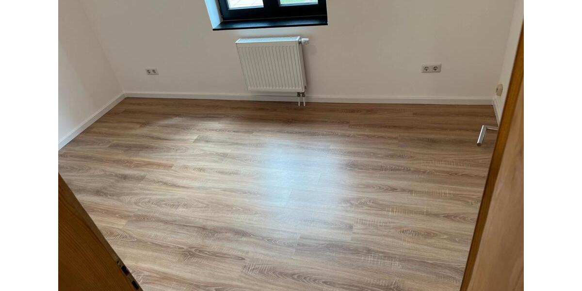 Erdgeschoßwohnung Altötting - 5 Zimmer, 93 m&sup2;, 850&euro; | Angebot:26611852