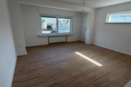 Wohnung Eime - 5 Zimmer, 90 m&sup2;, 700&euro; | Angebot:25991382