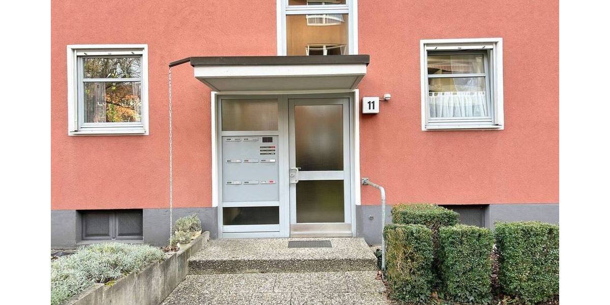 ***AB SOFORT VERFÜGBAR*** TOP GEPFLEGTE 3 ZIMMER WOHNUNG MIT BALKON UND TG-STELLPLATZ 3 zimmer