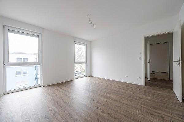 Dachgeschoßwohnung Bonn Friesdorf - 2 Zimmer, 67 m&sup2;, 1.016&euro; | Angebot:23032851