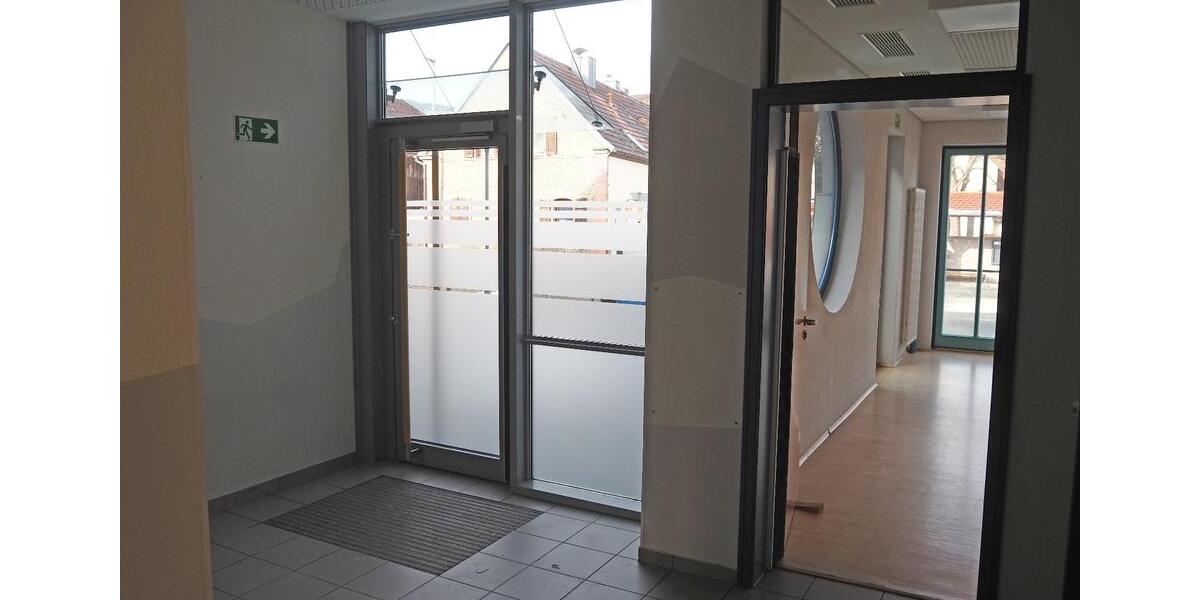 Gewerbeobjekt Güntersleben - 1.100&euro; | Angebot:24789719