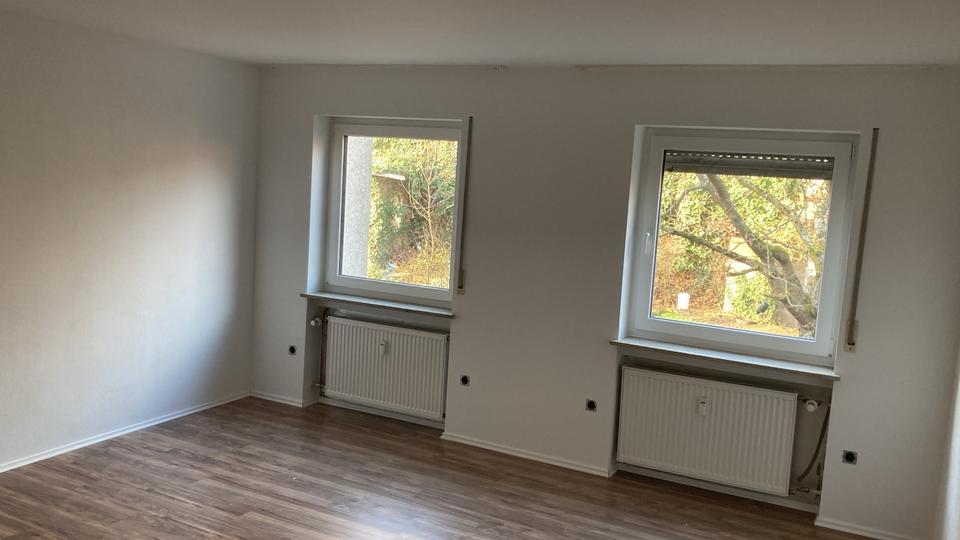 Erdgeschoßwohnung Sulzfeld - 4 Zimmer, 120 m&sup2;, 920&euro; | Angebot:26332231