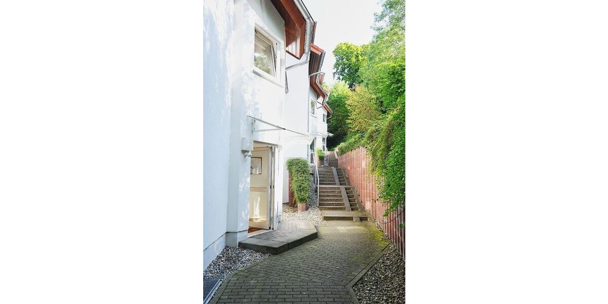 Dachgeschoßwohnung Leimen - 3 Zimmer, 77 m&sup2;, 1.160&euro; | Angebot:26600810