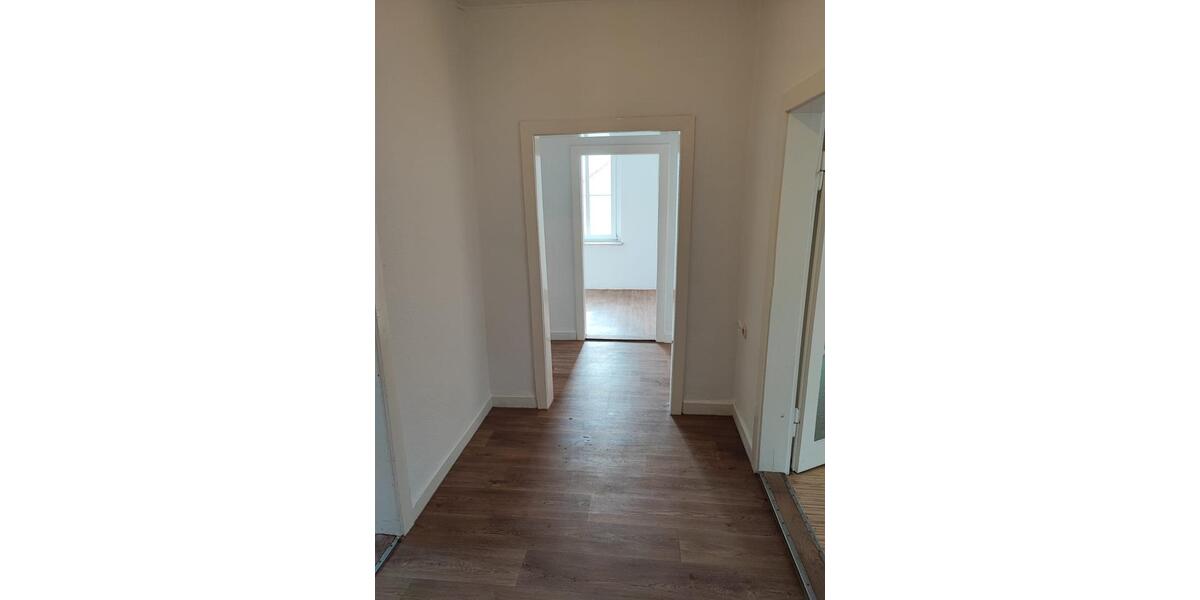 Etagenwohnung Stavenhagen - 3 Zimmer, 64 m&sup2;, 360&euro; | Angebot:23739497