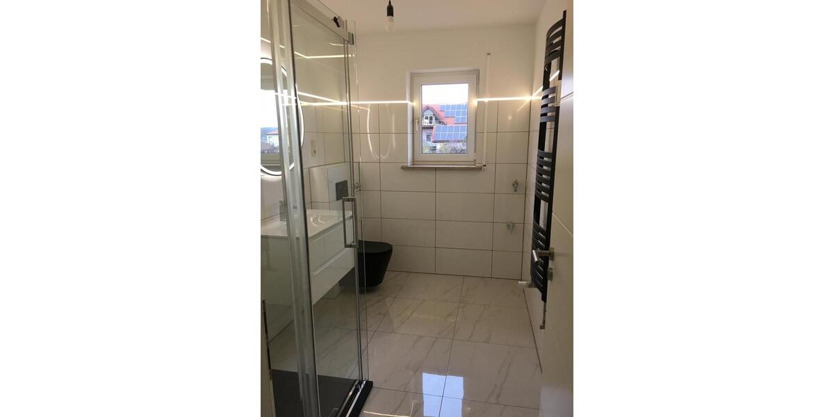 Etagenwohnung Hallstadt - 3 Zimmer, 85 m&sup2;, 1.100&euro; | Angebot:26516701