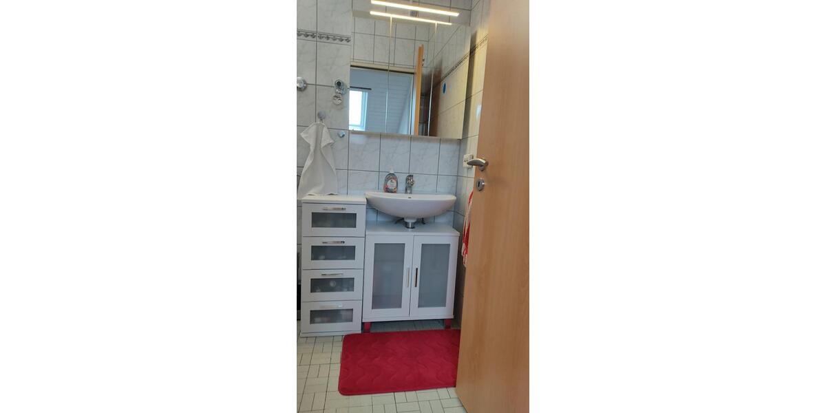 Dachgeschoßwohnung Murrhardt - 2.5 Zimmer, 70 m&sup2;, 795&euro; | Angebot:26566591