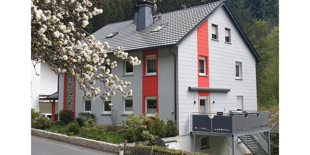 Gepflegte 4-Zimmerwohnung mit Gartenmitbenutzung in ruhiger Lage 4 zimmer