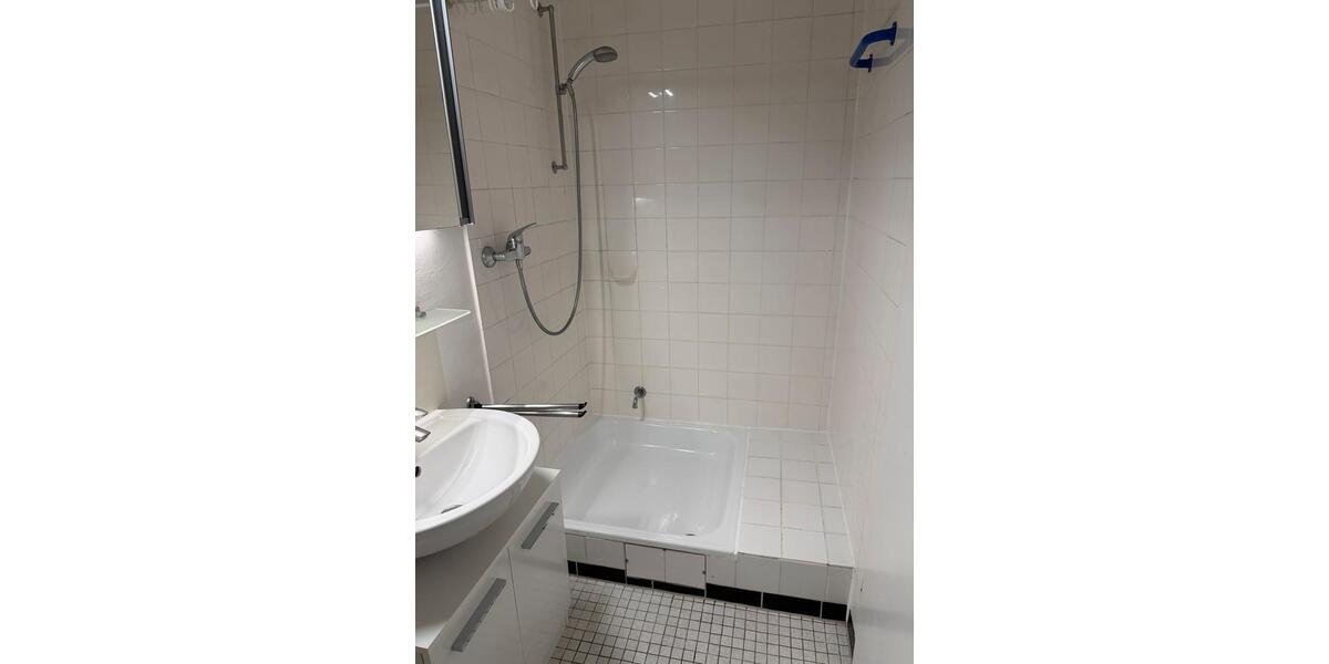 Etagenwohnung Braunschweig - 1 Zimmer, 32 m&sup2;, 595&euro; | Angebot:26618678