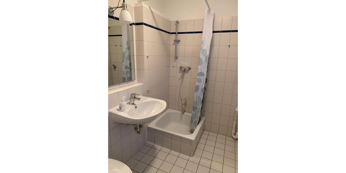 Freistehende Maisonette-Wohnung (zwei Zimmer) 2 zimmer