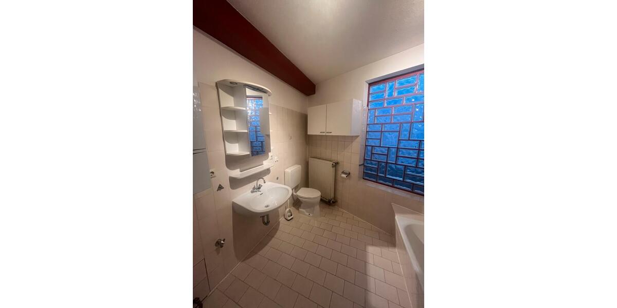 Etagenwohnung Maikammer - 2.5 Zimmer, 74 m&sup2;, 630&euro; | Angebot:25991248