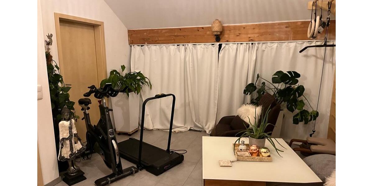 Etagenwohnung Deggendorf - 4 Zimmer, 115 m&sup2;, 600&euro; | Angebot:24650692