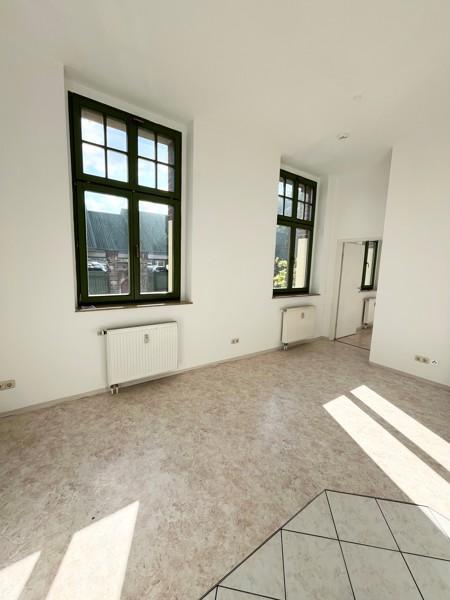 Attraktive 2-Raum-Wohnung mit Barrierefreiheit in Meißen! zimmer