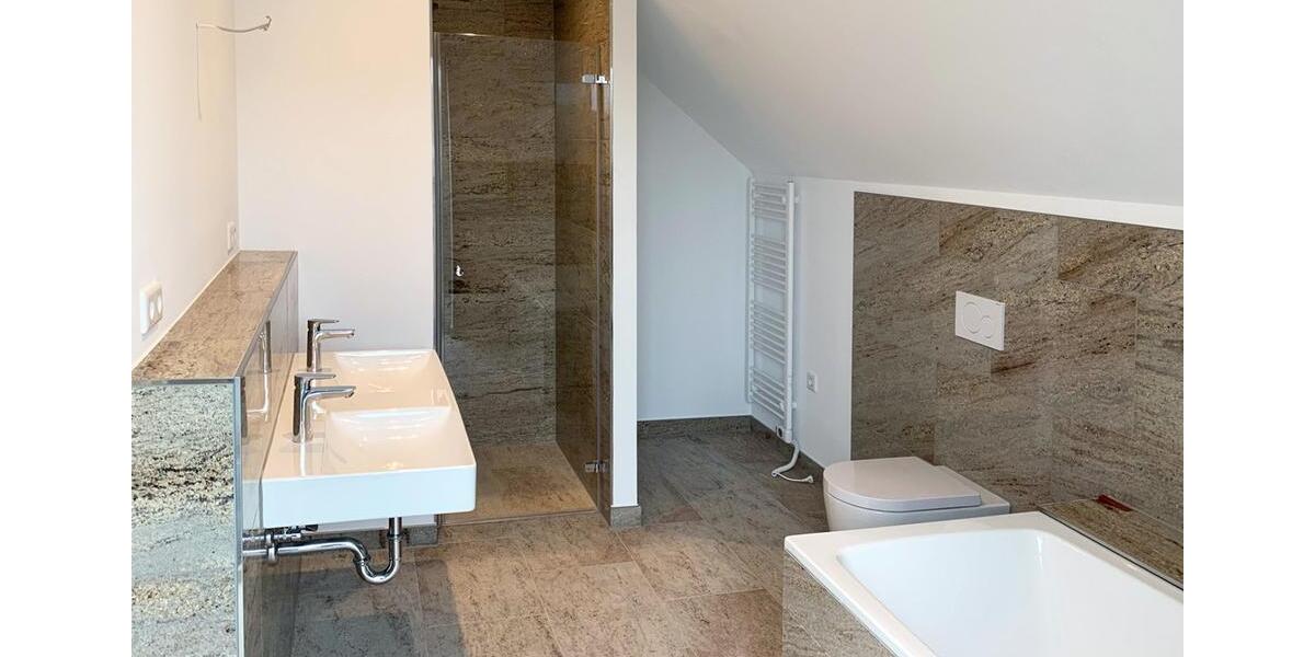 Doppelhaushälfte Neu-Isenburg Isenburg - 5 Zimmer, 174 m&sup2;, 2.550&euro; | Angebot:25164598