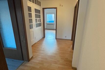 Attraktive 3-Zimmer-Wohnung - 68m2 - Küche & Bad 3 zimmer