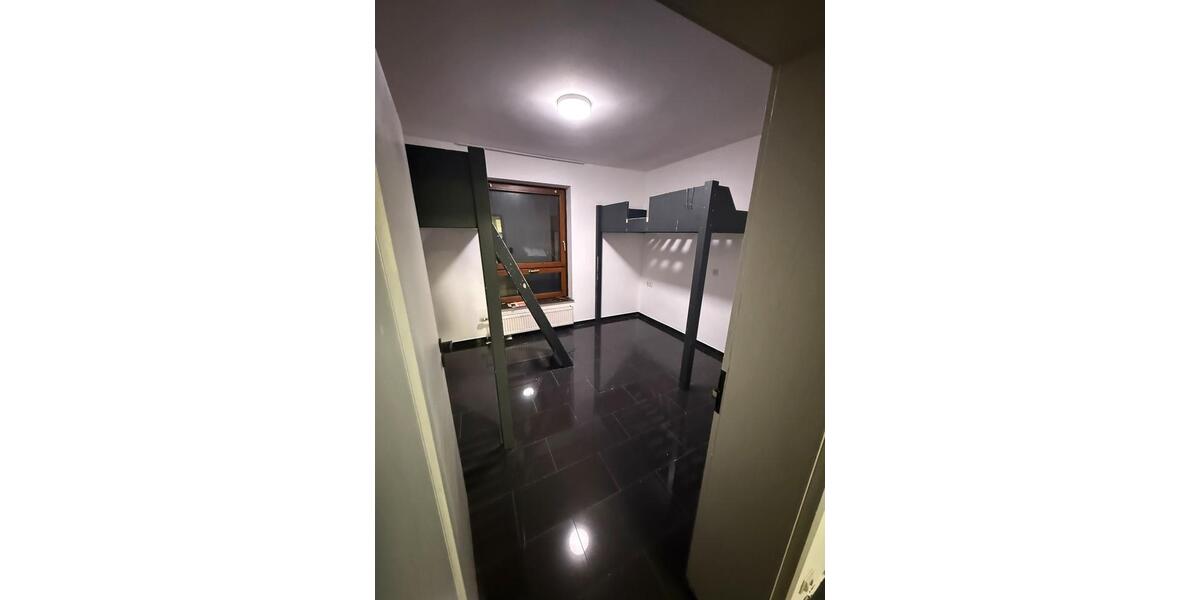 Erdgeschoßwohnung Neuenstein - 4 Zimmer, 90 m&sup2;, 1.100&euro; | Angebot:24782102