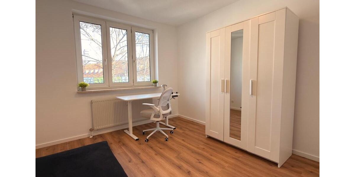 Etagenwohnung Bayreuth Altstadt - 4 Zimmer, 86 m&sup2;, 1.600&euro; | Angebot:24818507