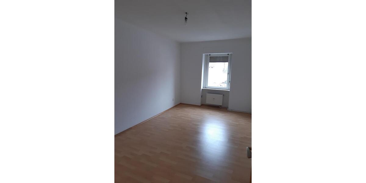 Dachgeschoßwohnung Oberzent - 4 Zimmer, 115 m&sup2;, 720&euro; | Angebot:26645387