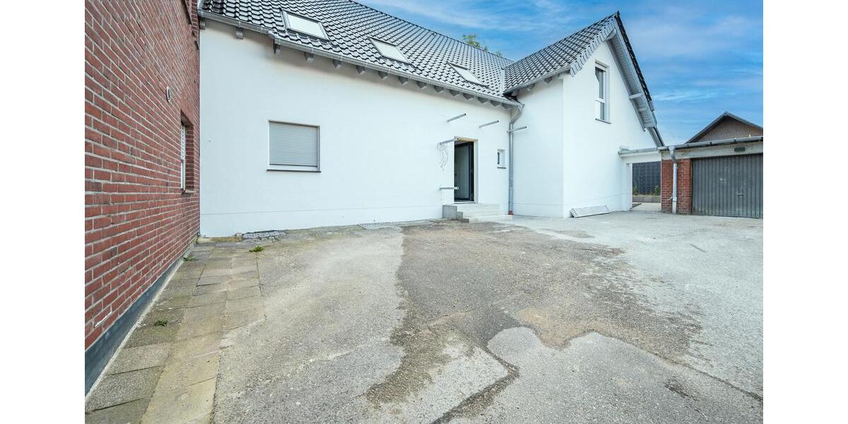 Etagenwohnung Geilenkirchen - 3 Zimmer, 110 m&sup2;, 1.100&euro; | Angebot:26338405