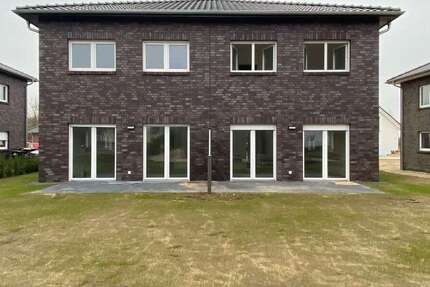 Haus Lauenburg - 4 Zimmer, 125 m&sup2;, 1.600&euro; | Angebot:26732526