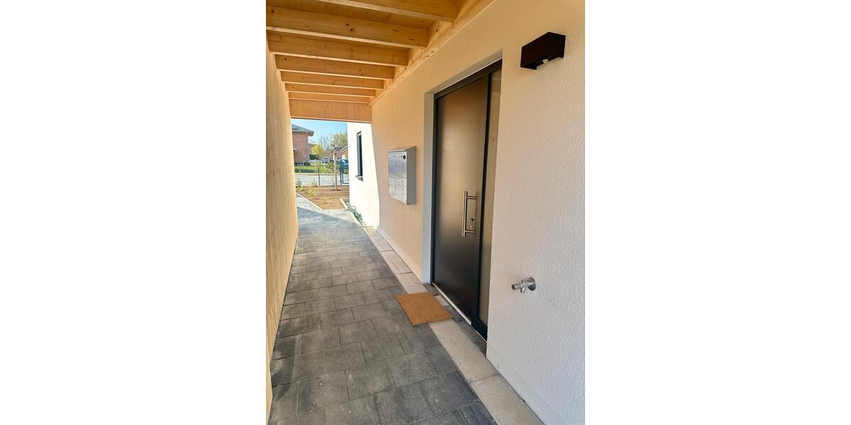 Maisonettenwohnung Kirchroth - 3 Zimmer, 83 m&sup2;, 1.035&euro; | Angebot:26548468