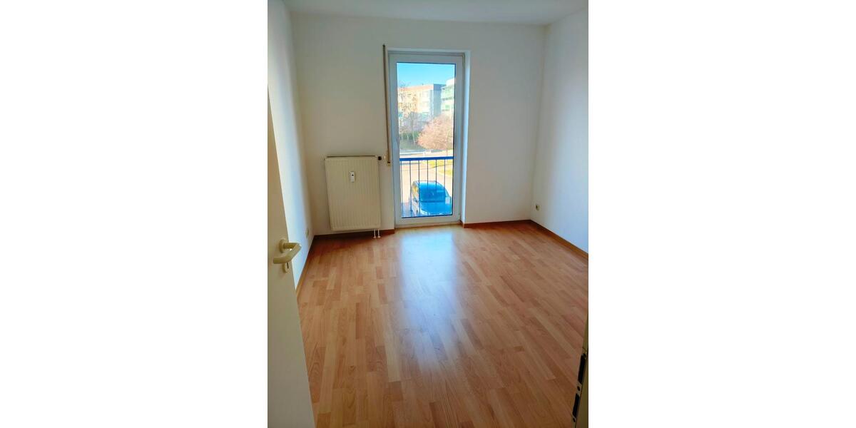 Etagenwohnung Ballenstedt - 3 Zimmer, 75 m&sup2;, 450&euro; | Angebot:24785375