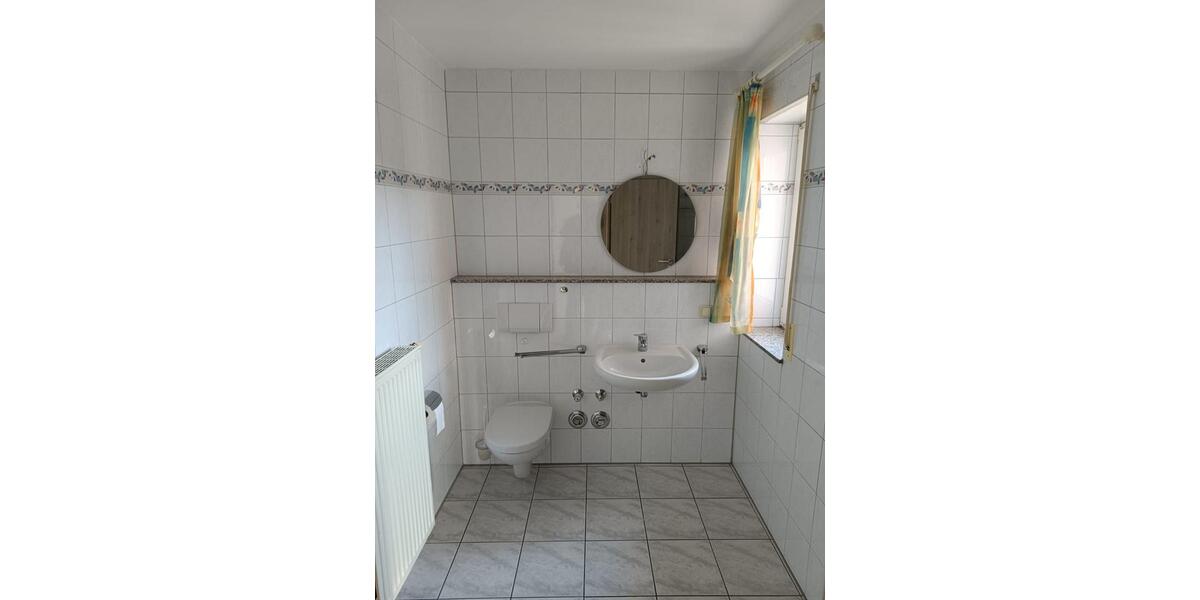 Etagenwohnung Schweinfurt Gartenstadt - 2 Zimmer, 67 m&sup2;, 925&euro; | Angebot:26579832